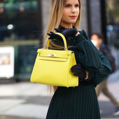 Bags Coming Back into Fashion-beautiful jobs