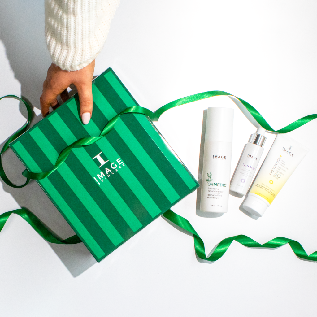Elevate Your Festive Glow with IMAGE Skincare's Exclusive Customisable Christmas Collection - beautifuljobs